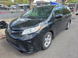 2018 Toyota Sienna