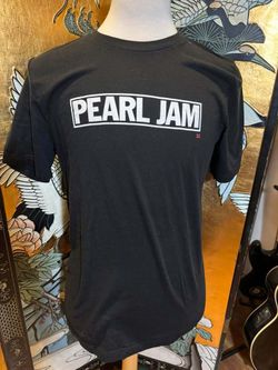 Pearl Jam 2023 Tour T-Shirt Size Large