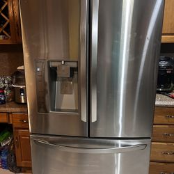 LG  Refrigerator 