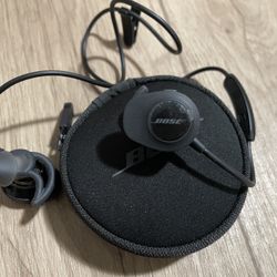 Bose soundsport wireless earbuds