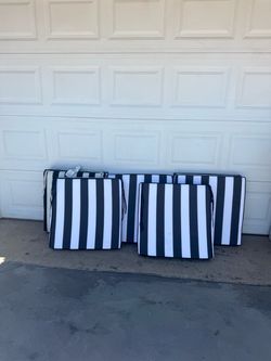 NEW HDPE Black & White Stripped Zebra outdoor chair covers with cushions