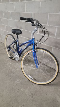 Specialized Crossroads Sport Hybrid Bike – 16" Step-Through, 21-Speed, Blue