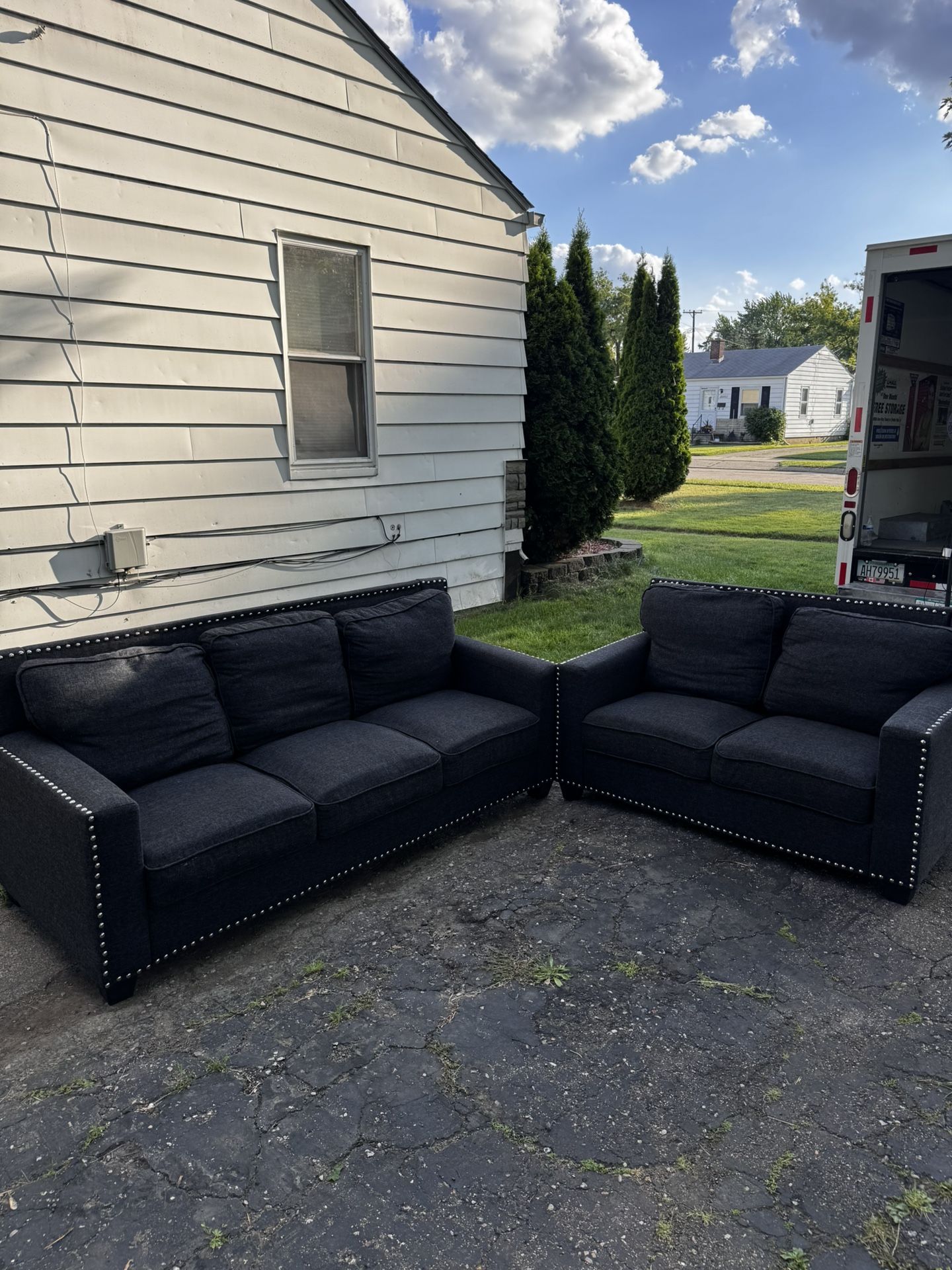 2 Piece Couch Set