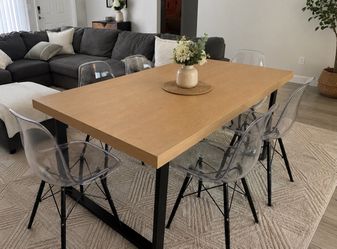 Modern Dining Table with 6 Acrylic Chairs – 72” x 41”