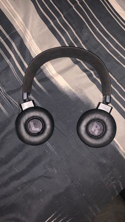 JBL  live 670NC