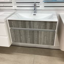 31” Bathroom Vanity Cabinet New Fully Assembled Softclose Drawers White Top Sink Integrated Ready for Pick Up Today