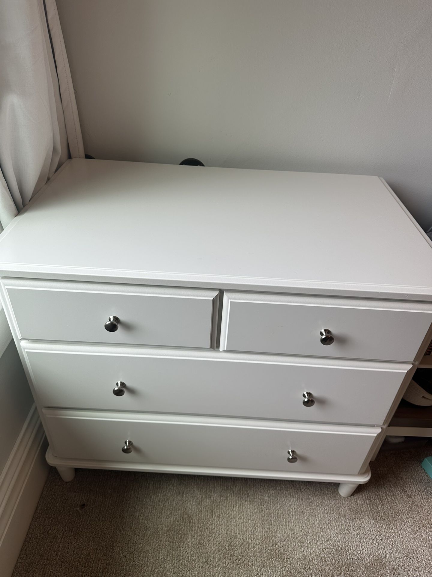 IKEA TYSSEDAL 4 Drawer Dresser