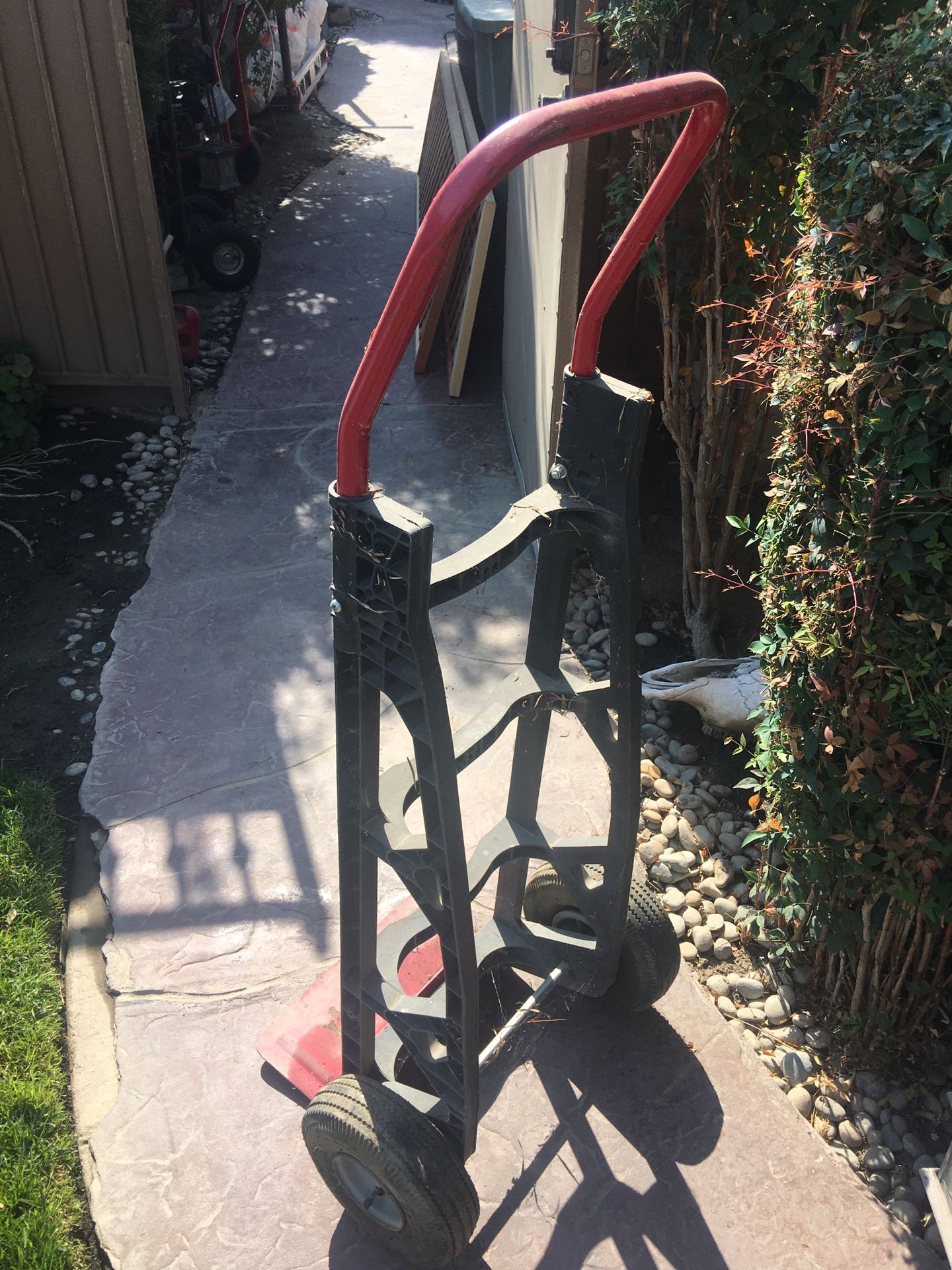 Hand truck