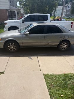 2000 Toyota Camry