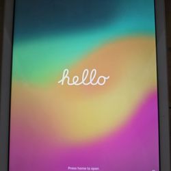 Apple iPad 6th Gen (Like New)