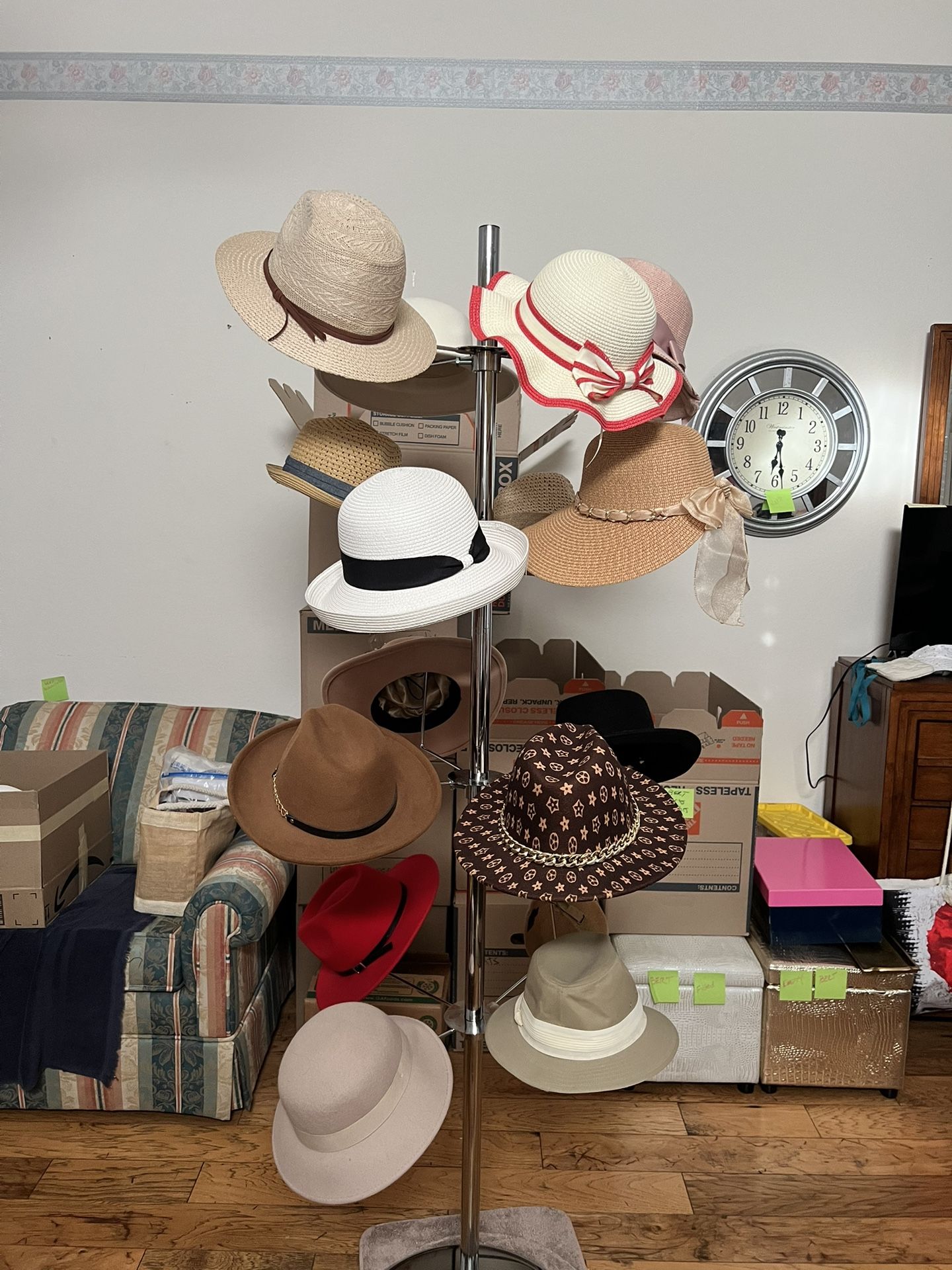 Hat valet With hats
