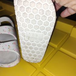 Pink Shoes And White With Flowers Size 7 To 8