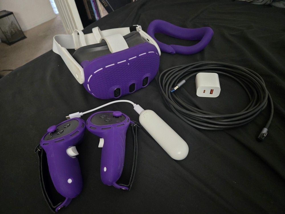 Meta Quest 3 VR 512GB Model + Accessories 