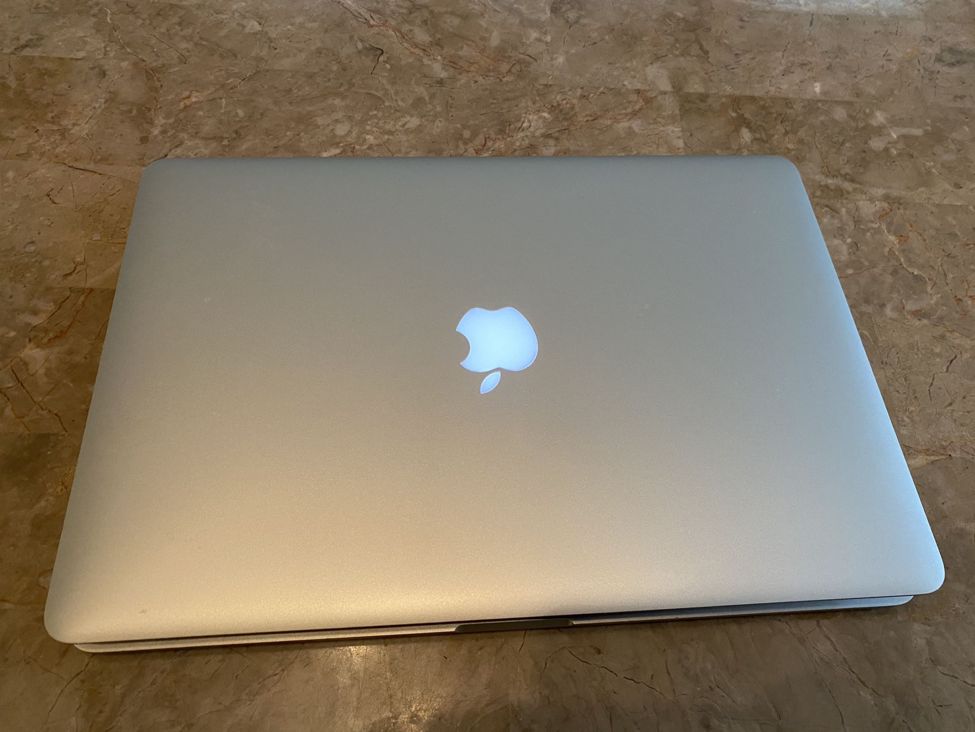 MacBook Pro Retina 15-inch, Mid 2015