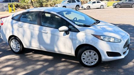 2019 Ford Fiesta S