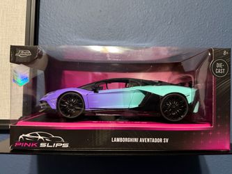 Jada Pink Slips Lamborghini Aventador SV 1:24 Scale – Purple Blue Gradient