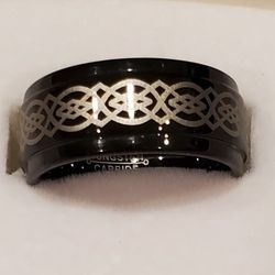 Tungsten Carbide Ring Band. Black And Gold. Size 6