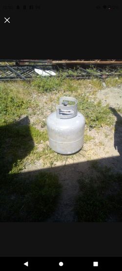 5 Gallon Propane Tanks