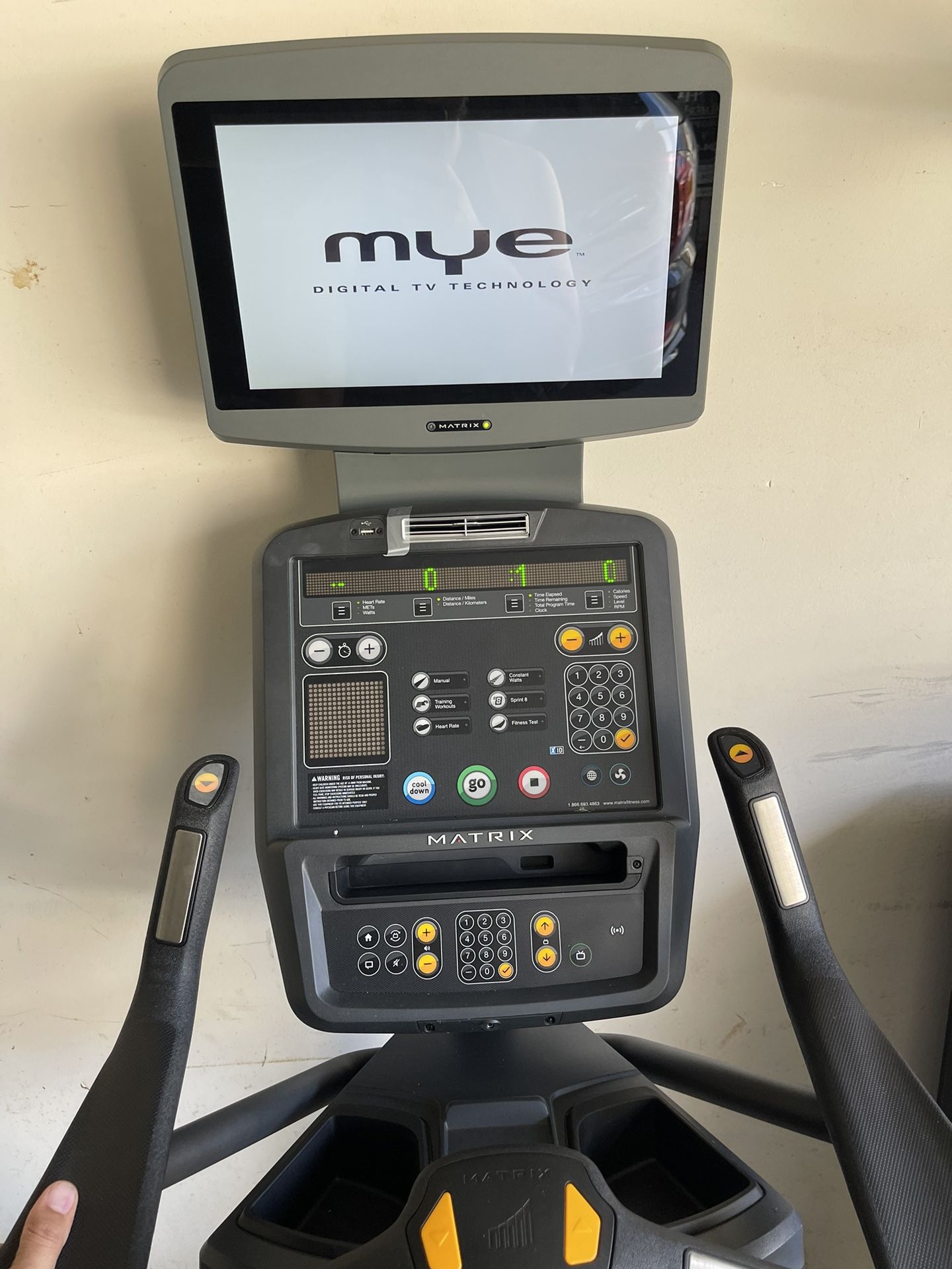 Commercial Cardio Equipment - Matrix Upright Bike