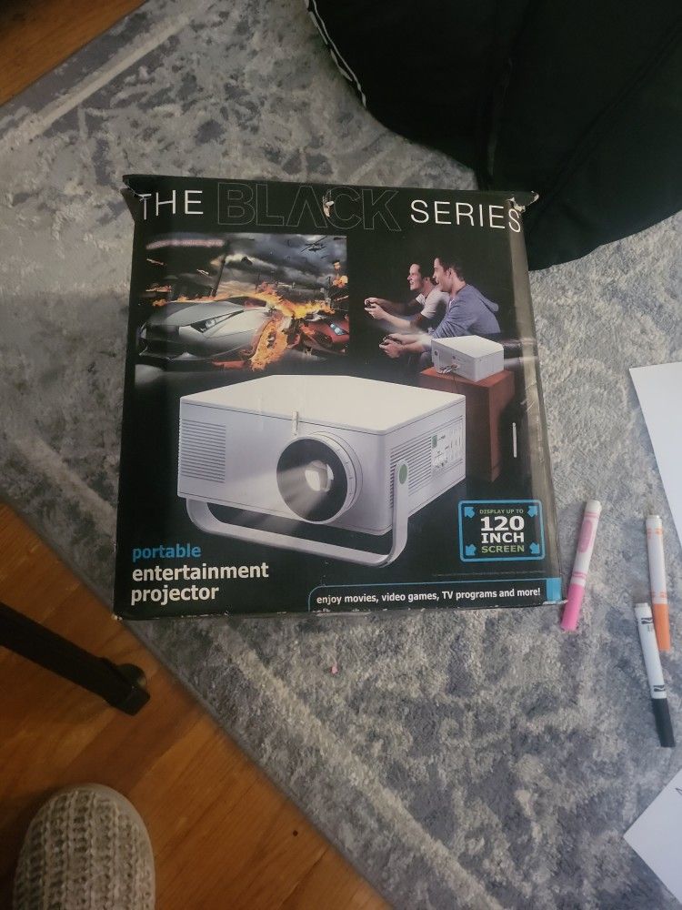 Portable Home Theater Projector 120"
