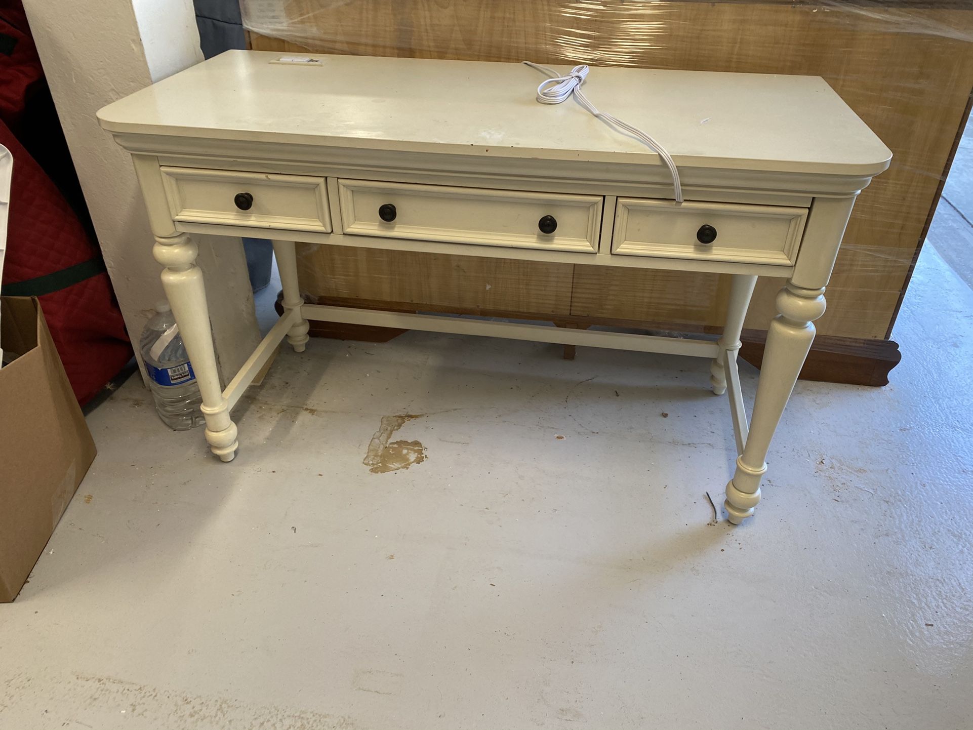 Girls White Desk