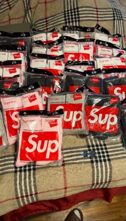 🧦 Supreme Socks – $30  🔥 Brand new ✅ Authentic 💲 $30 per pair 📍 Meetup available 📩 DM me if you’re interested.  First come, first served.