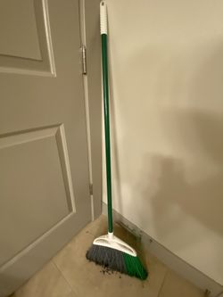 Libman Precision Angle Broom