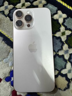 16 Pro Max Natural Titanium