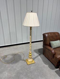 Standing lamp