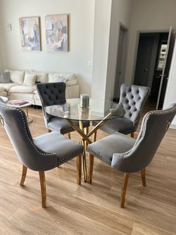 Round Glass and gold accents Dining Table with 4 Chairs Like New – Only 3 Months Used