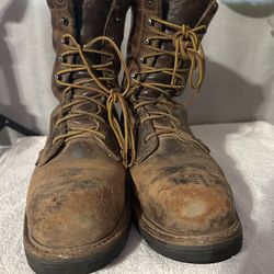 RED WING. Shoes