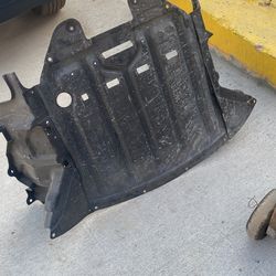 Under Cover - Mazda (F151-56-110D)