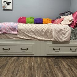 Pottery Barn Twin Bed With Storage