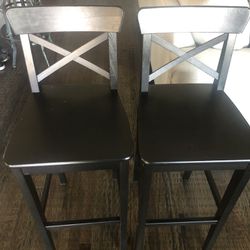 2 Bar Chairs