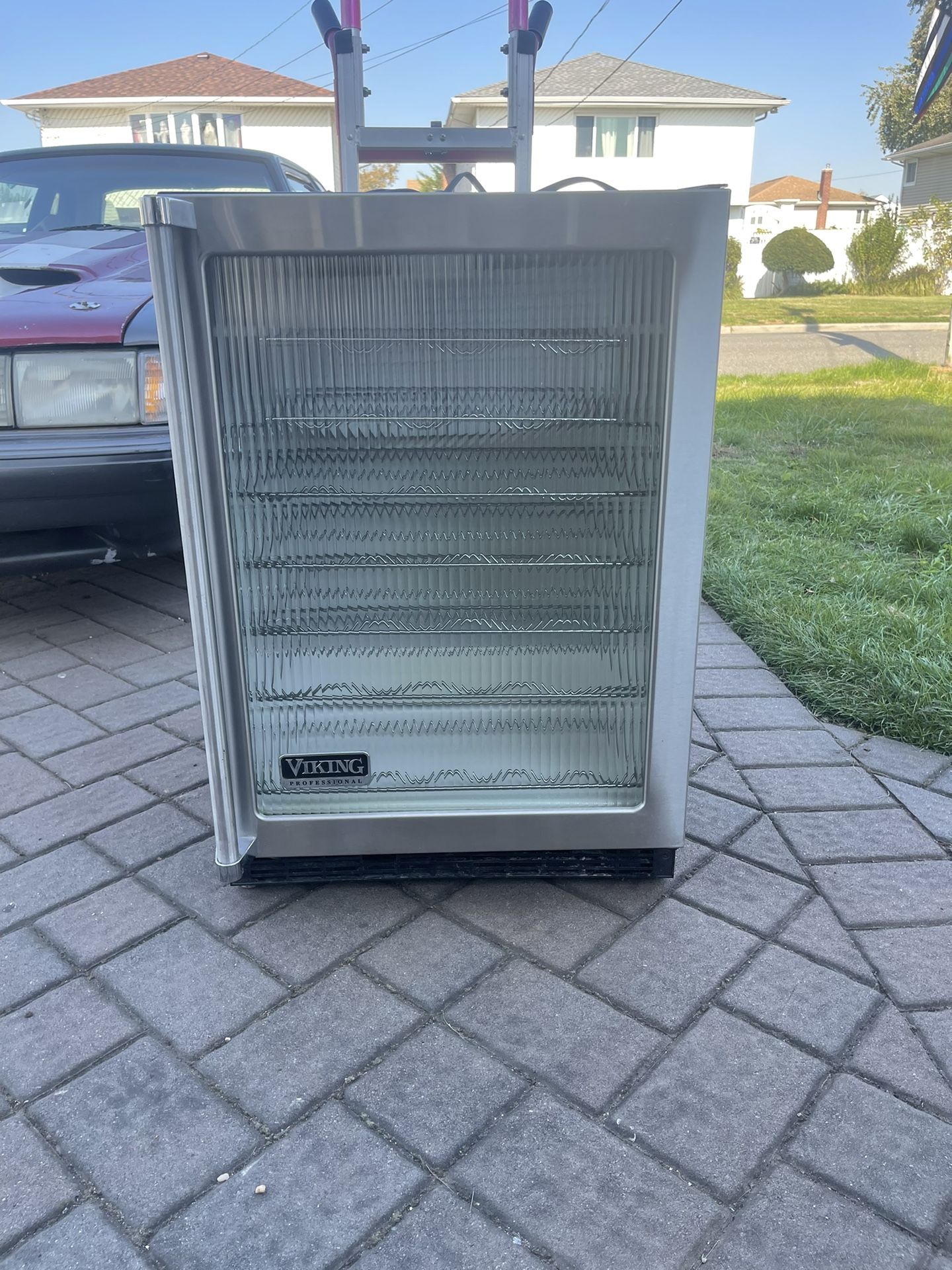 viking wine cooler vuwc140