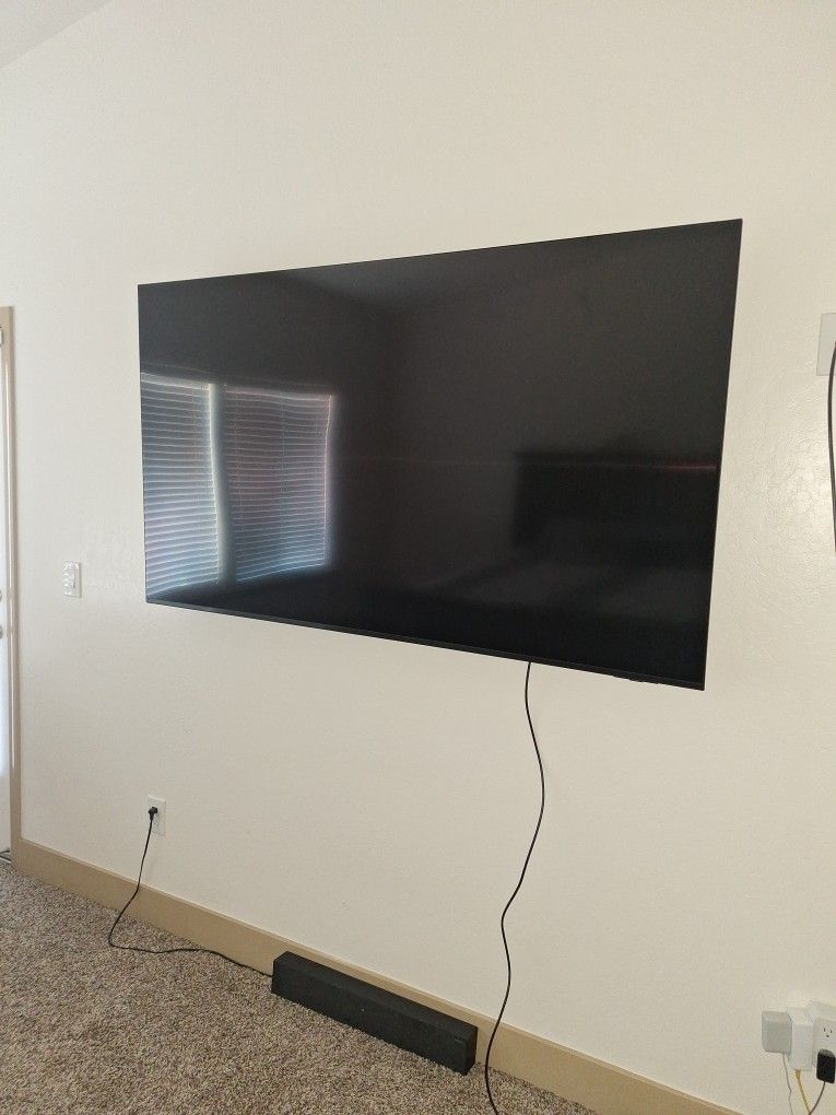 75 Inch Samsung Smart TV!