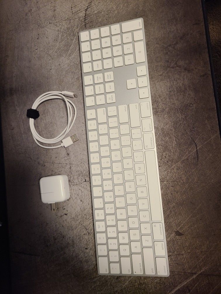 Apple Magic Keyboard