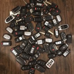 Car key fobs Porsche key Mercedes benz key fob Bmw key fob Toyota key fob Infiniti key fob Dodge key fob Audi key Bmw key Lexus key  Range Rover key  