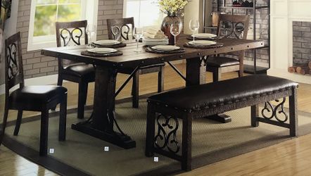 Dining Room Set