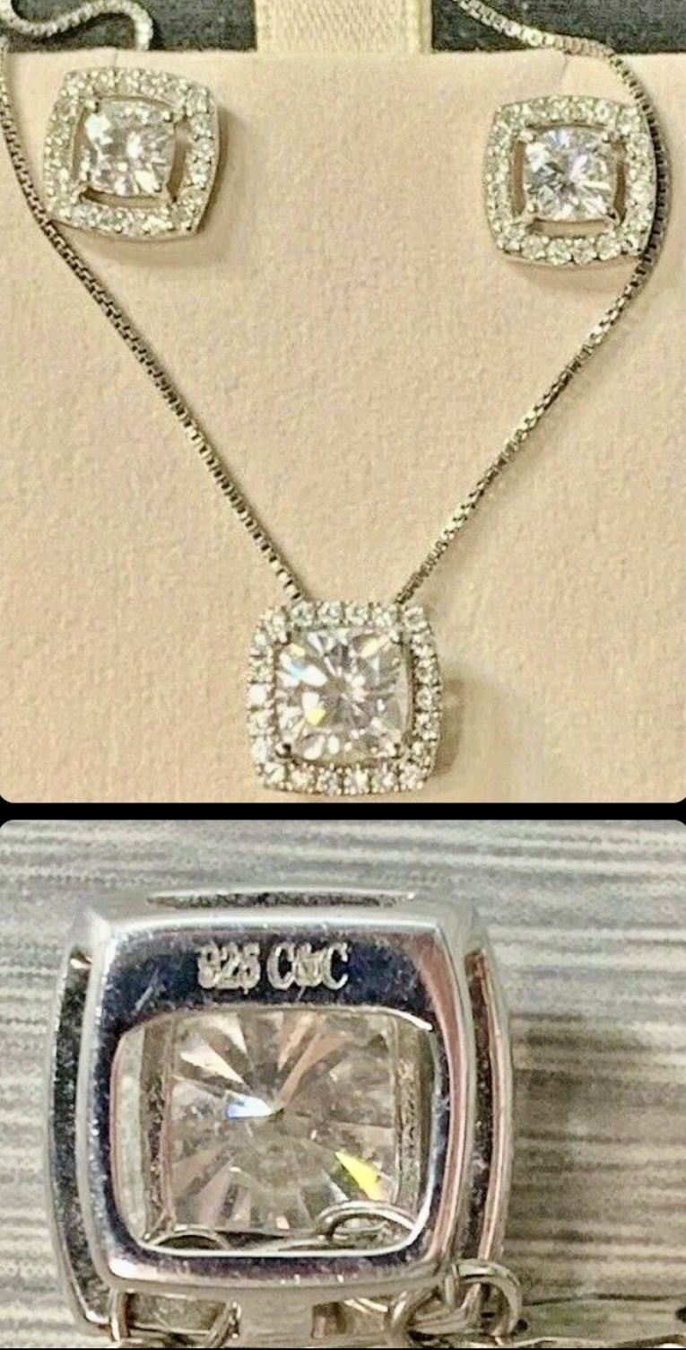 Charles & Colvard Moissanite Diamond Set