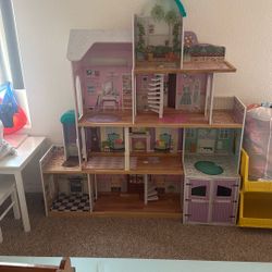 Doll House