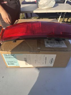 GMC SIERRA 90 BACK LIGHTS