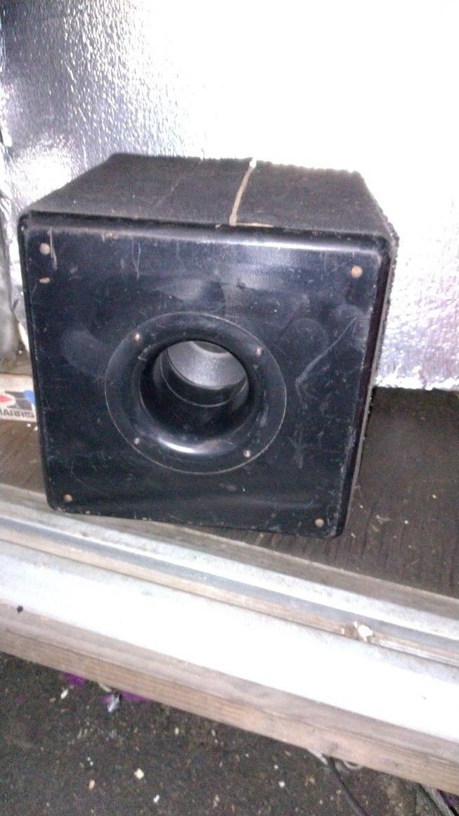 Subwoofer