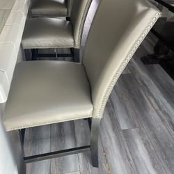 Counter height Bar Stools (3 Chairs) 