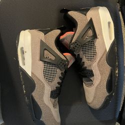 Jordan 4s Size 12 