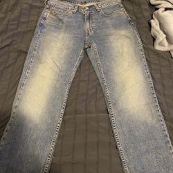 Mens Levi’s Blue Jeans 