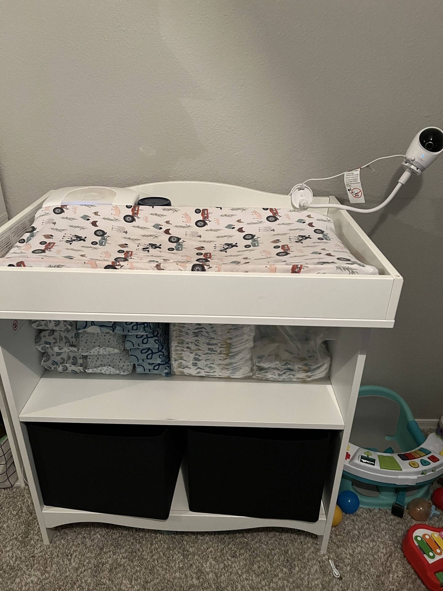 White Baby Changing Table with Pad