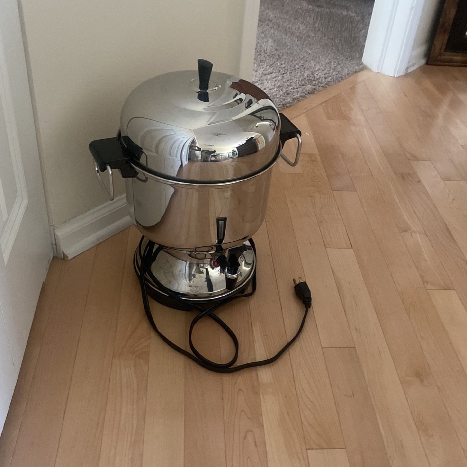 Farberware Coffee Urn