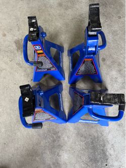 Jack stands — 2 pair