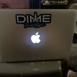 MacBook 13 Inch